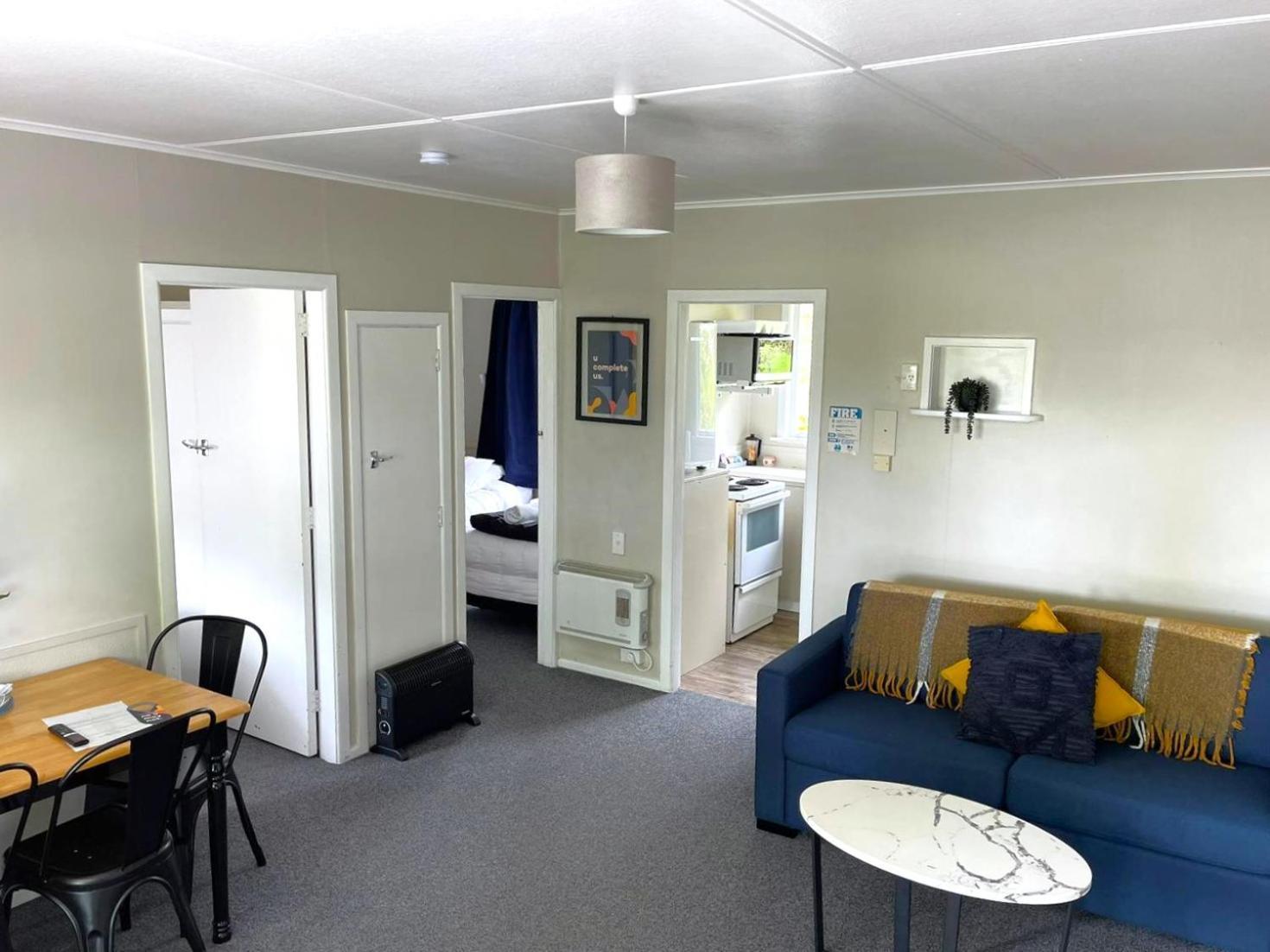 U Studios Masterton Buitenkant foto